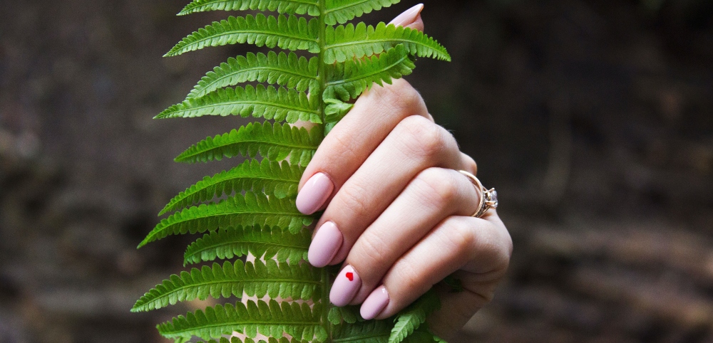 Quick Guide to Healthy Nails